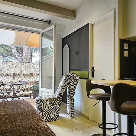 아파트 Style Loft - Proche Village Naturiste 아그