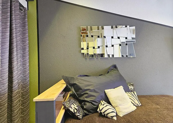 Style Loft - Proche Village Naturiste Lägenhet